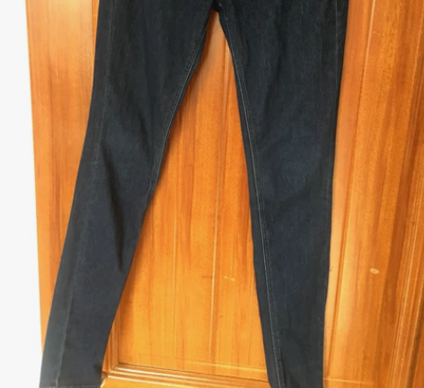 优衣库蓝色牛仔裤小脚裤修身铅笔裤魔术牛仔裤...