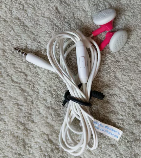 飞利浦she系列线控版耳机低价出售飞利浦s...