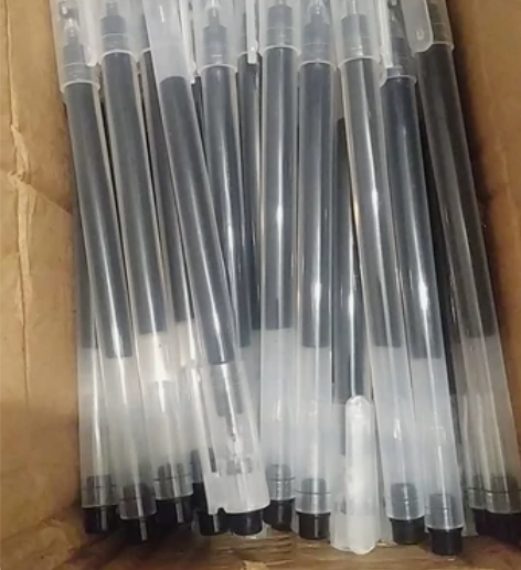 100只中性笔0.5办公用签字笔黑色中性笔...