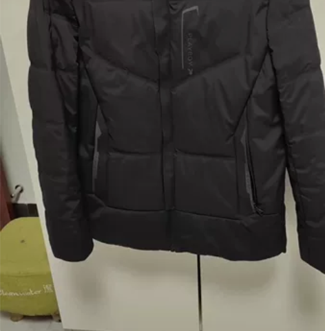 playboy男士羽绒服，专柜购买 感兴趣...