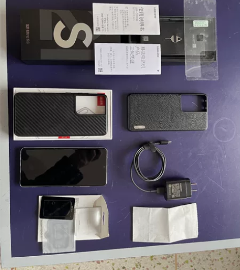 三星 SAMSUNG Galaxy S21...