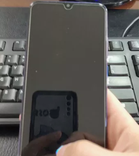 Vivo y9s全网通4G手机，配置是8G...