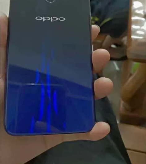 自用OPPOa7x 4+64备用机首选电池...