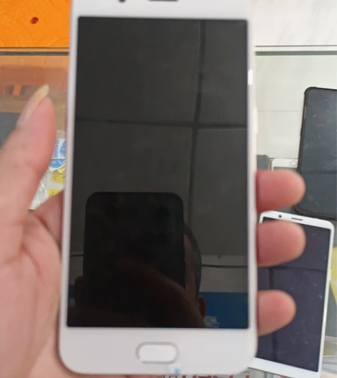 oppo r11组装屏幕，4+64G 感兴...