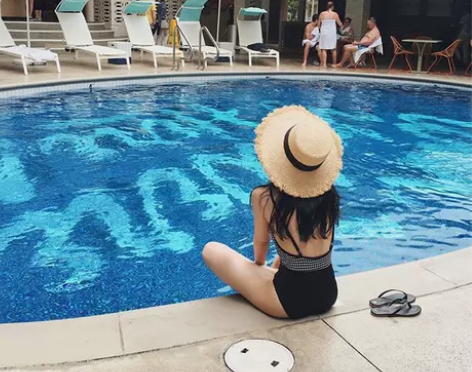 磨边平顶拉菲草草帽女夏沙滩出游海边度假防晒...