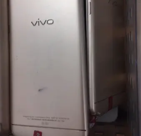VIVO Y66，3+32 现货几十台 工...