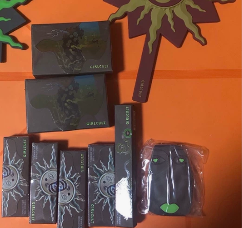 Girlcult赛博聊斋眼影唇釉眼线镜子手...