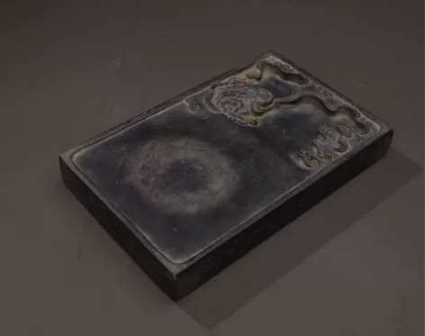 旧藏端砚:蟾宫折桂 整砚端庄大气,石质温润...