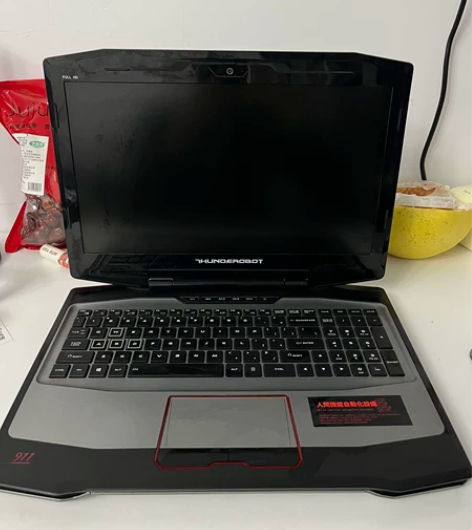 雷神911笔记本 平时保护很好基本无磕碰。...