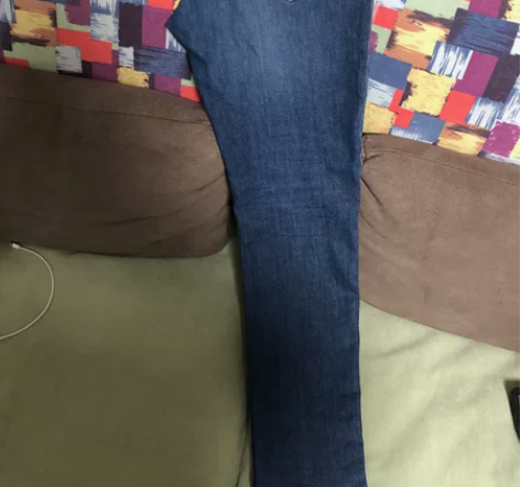 99新杰克琼斯纯版修身牛仔裤，买回来没穿几...