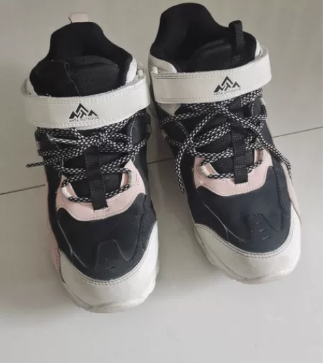 安踏男女童冬季加绒运动鞋，36码，内垫长2...