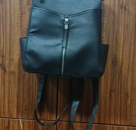 断舍离，拎包，斜挎包，双肩包全有，几乎全新...