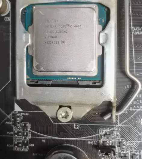 B95M主板+i5-4460处理器  成色...