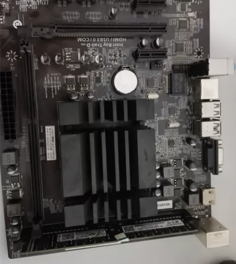 Q1900M主板自用闲置出 前几天装机测好...