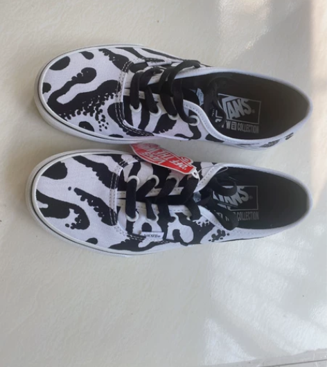 VANS 黑白花纹 全新 鞋号225（2）...