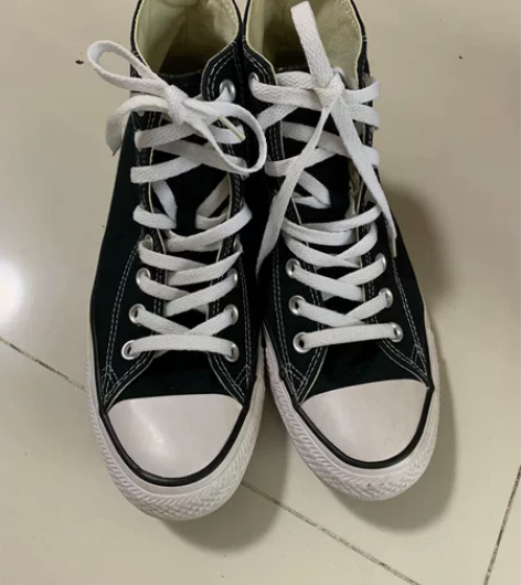 匡威高帮帆布鞋 男款 40码 95新 穿了...