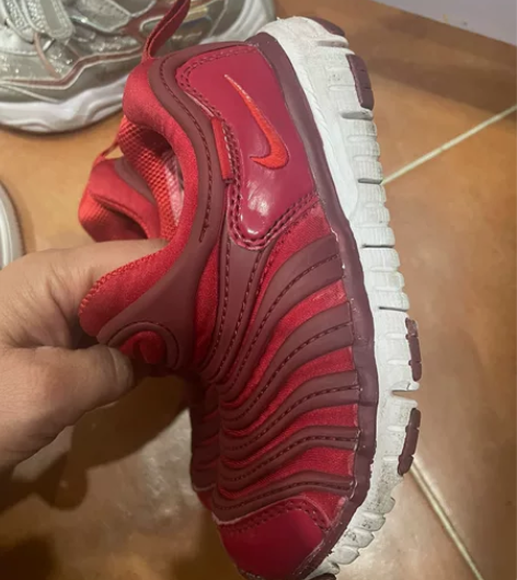 28，29码，两双骆驼，一双耐克毛毛虫，三...