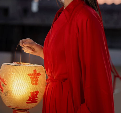 汉服红色魏晋风武侠古装汉服女中国风帅气交领...