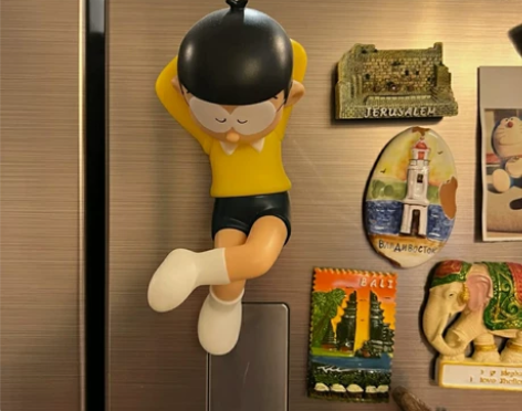 大号哆啦A梦大雄睡觉可爱耐摔冰箱贴卡通公仔...