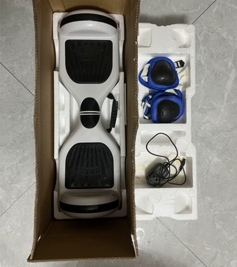 龙吟平衡车，配件齐全，买了一直闲置，没咋使...