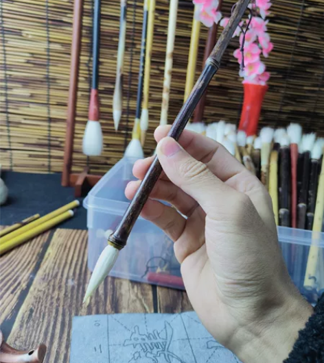 店不开了，便宜出紫竹纯羊毫中楷毛笔。 百分...