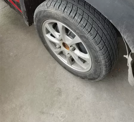 山东凯玛利四轮电动车。五块电瓶。夏天续航6...