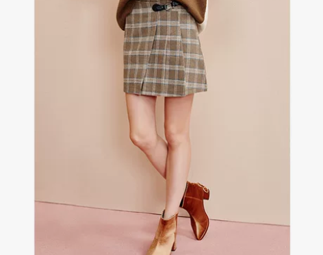 ?转洛可可2017冬装女新款时尚褶边A字裙...