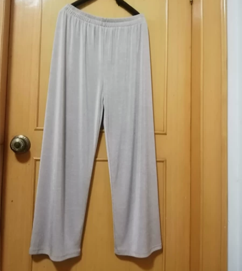 韩都衣舍，米色冰丝休闲裤，穿着透气，凉爽，...