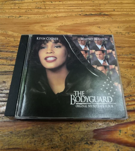 欧版惠特尼休斯顿电影保镖主题歌,内附歌词本...