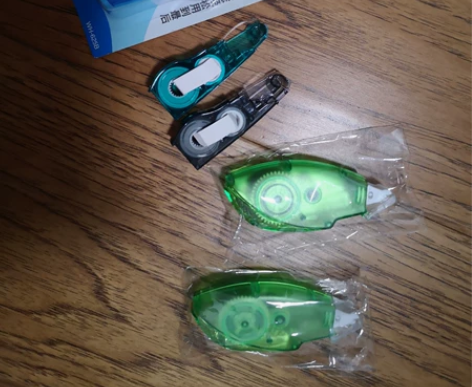 日本普乐士修正带+2带芯+赠品修正带 都是...