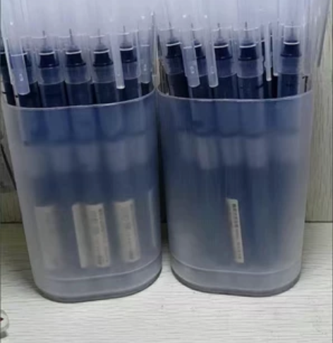 文体店不开了，清理一批直液式速干走珠笔简约...