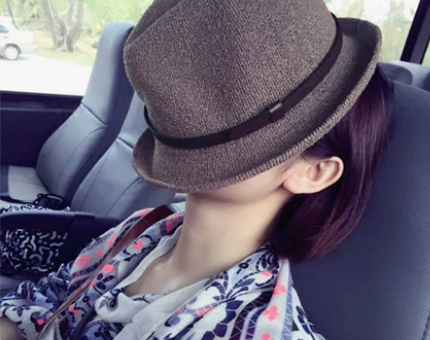 韩版卷边皮带爵士帽夏天逛街防晒遮阳小礼帽春...