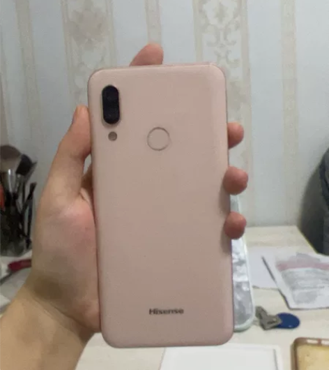 海信h20手机 6 128内存 个人出 送...