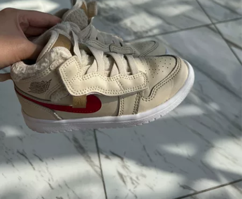 Jordan运动鞋 专柜499购入 适合4...