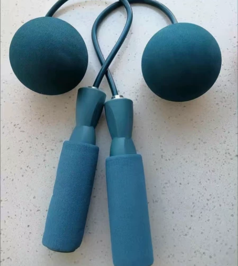 【亏本处理】体育器材店倒闭，处理一批无绳跳...