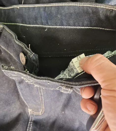 加绒牛仔裤男士弹力冬季加厚，尺码有32.3...