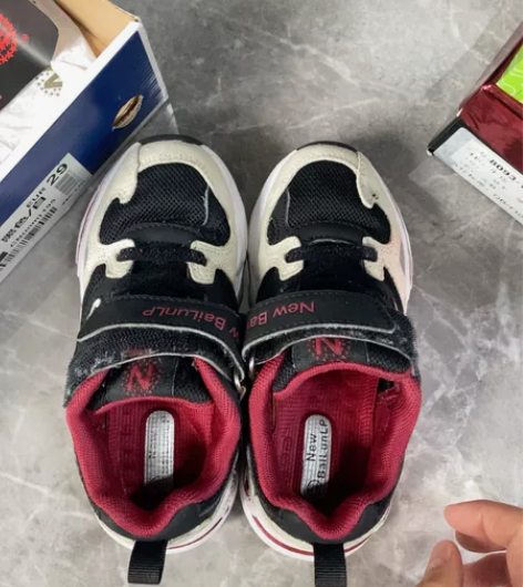 新百伦童鞋 感兴趣的话点“我想要”和我私聊...