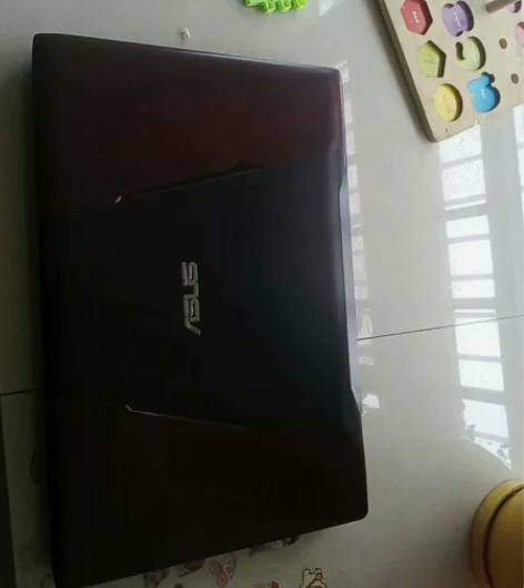 华硕飞行堡垒游戏本，7代i5处理器，GTX...