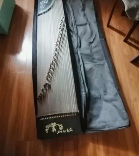 练手古筝 送琴包 调音扳手 琴架 琴弦...