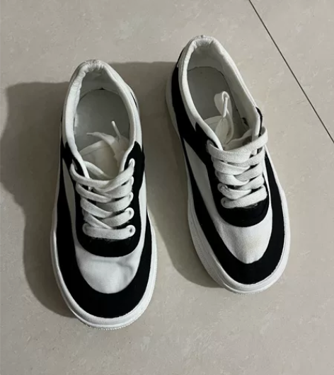 帆布鞋 35码 穿过几次 闲置物品不退不换...