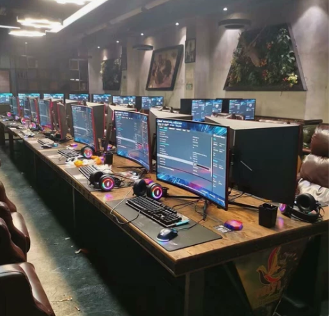 网吧停业出售300台高配十六核i7台式电脑...