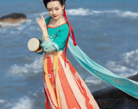 宿问醉花阴汉服女白菜正品原创坦领三件套齐腰...