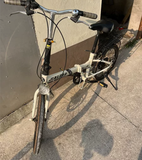 变速折叠自行车,淘宝入,要搬家需出售,因放...