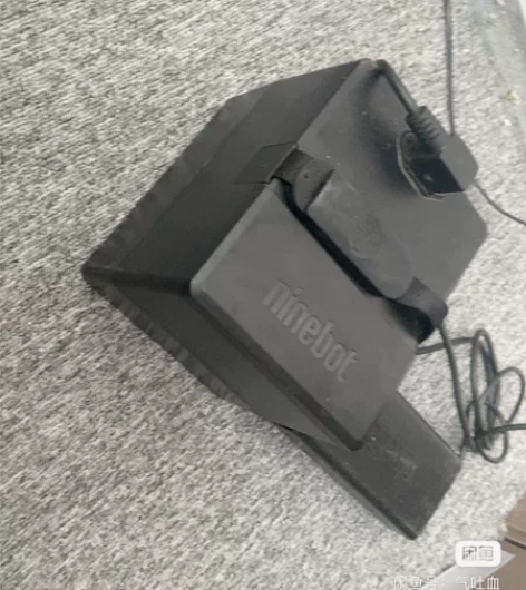 九号A 40 自提东莞厚街诚心要带充电器2...