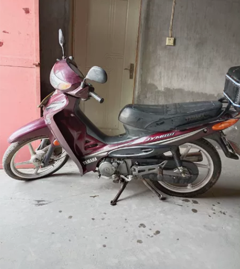 几年前买的雅马哈摩托车 感兴趣的话点“我想...
