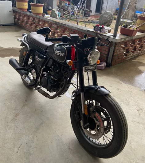 17年银钢拿铁200 前双碟刹后单碟刹 后...