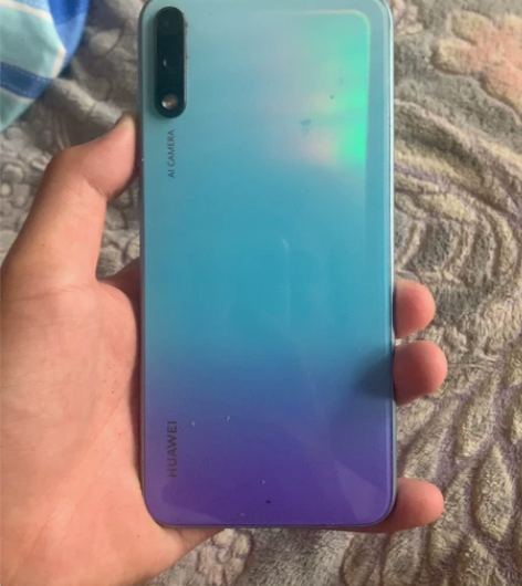 8新华为畅想10,4+128内存,晓龙71...