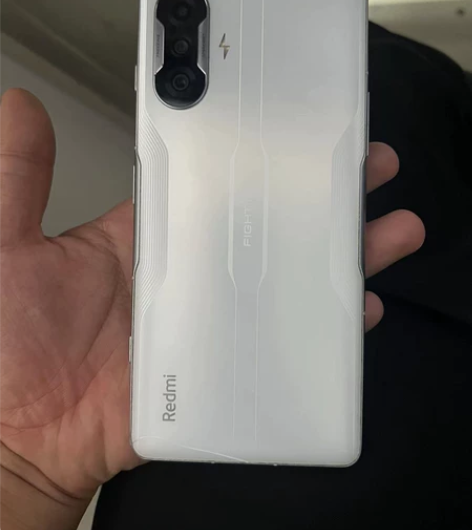 3月份红米k40游戏增强版，12+128，...