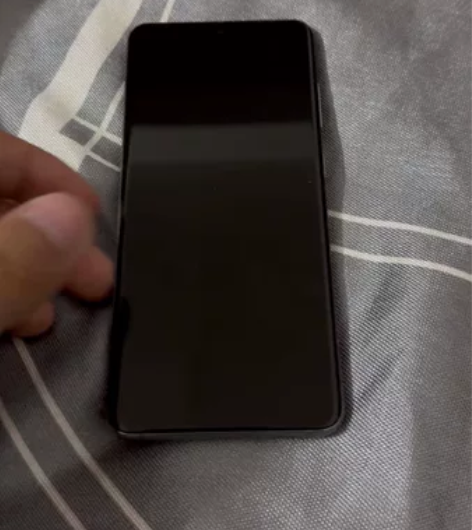 三星s20美版公开版12+128  成色看...