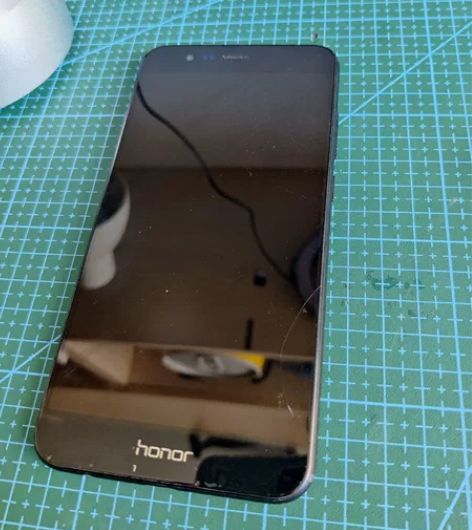 荣耀V9,屏幕有裂痕,其余正常,6+64 ...